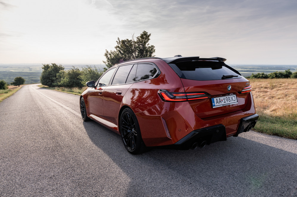 BMW M5 Touring (G99)
